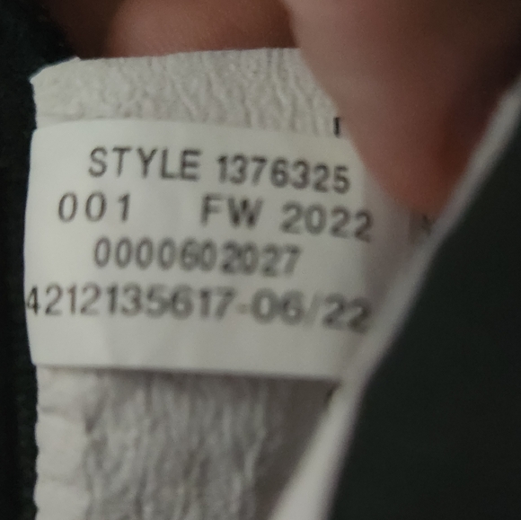 Mens Big Logo Under Armour Hoodie - Picture 9 of 9